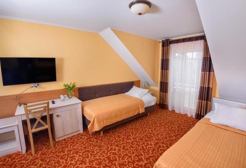 酒店 Pensjonat Cezar