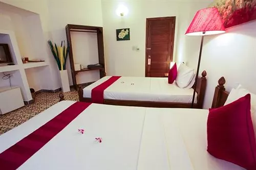 هتل The Little Garden Boutique