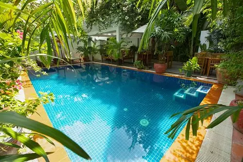 هتل The Little Garden Boutique