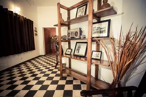 هتل The Little Garden Boutique