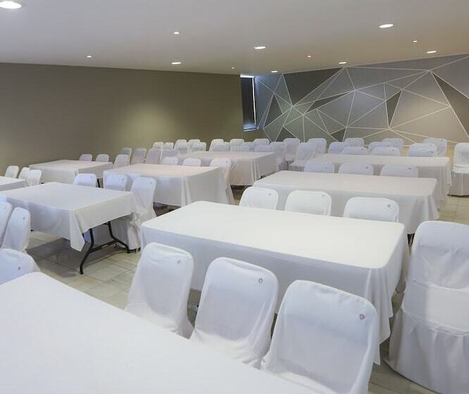 Hotel Tryp By Wyndham Chetumal