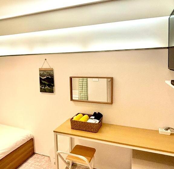 Pensão Look Home Guesthouse