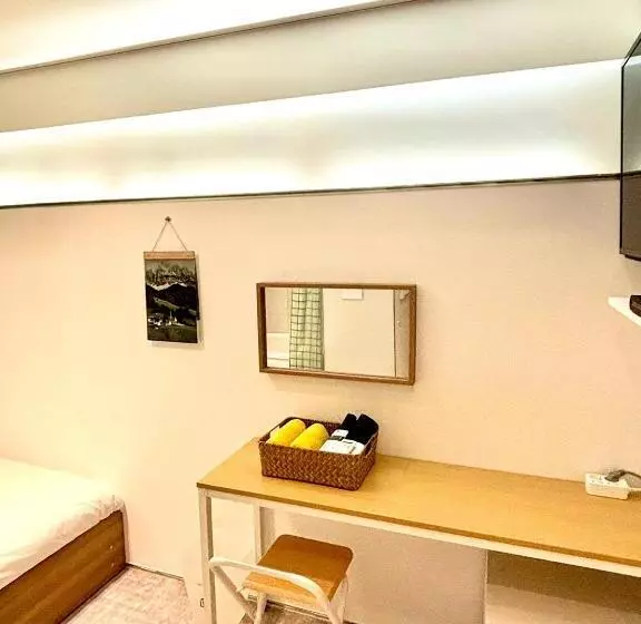 膳宿费 Look Home Guesthouse