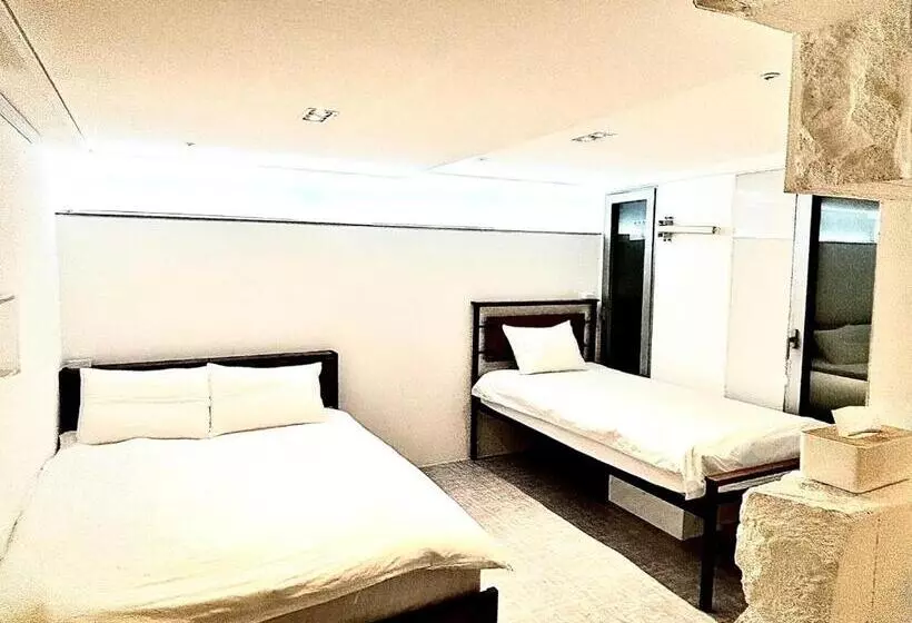 膳宿费 Look Home Guesthouse