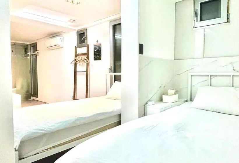 膳宿费 Look Home Guesthouse