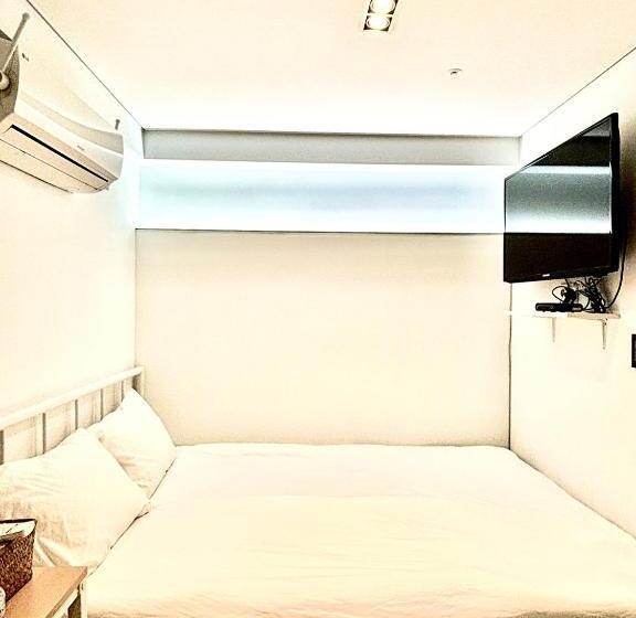 Pensão Look Home Guesthouse