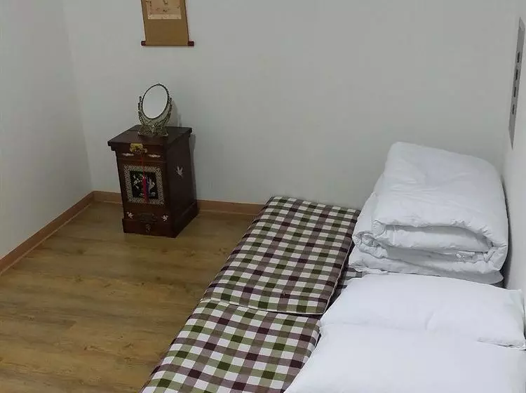 Pensão Feliz Guesthouse