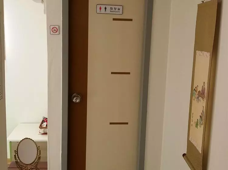 Pensão Feliz Guesthouse