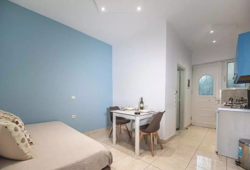 Stegna Bay Apartment