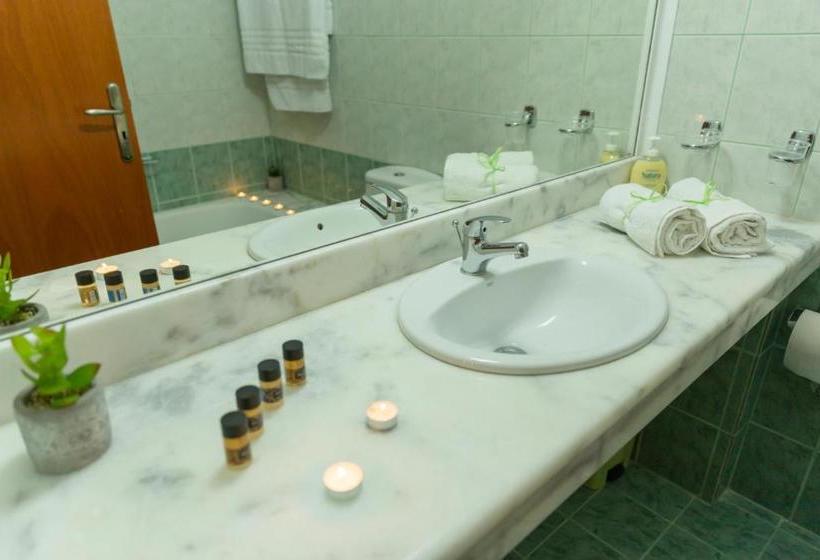 Stegna Bay Apartment