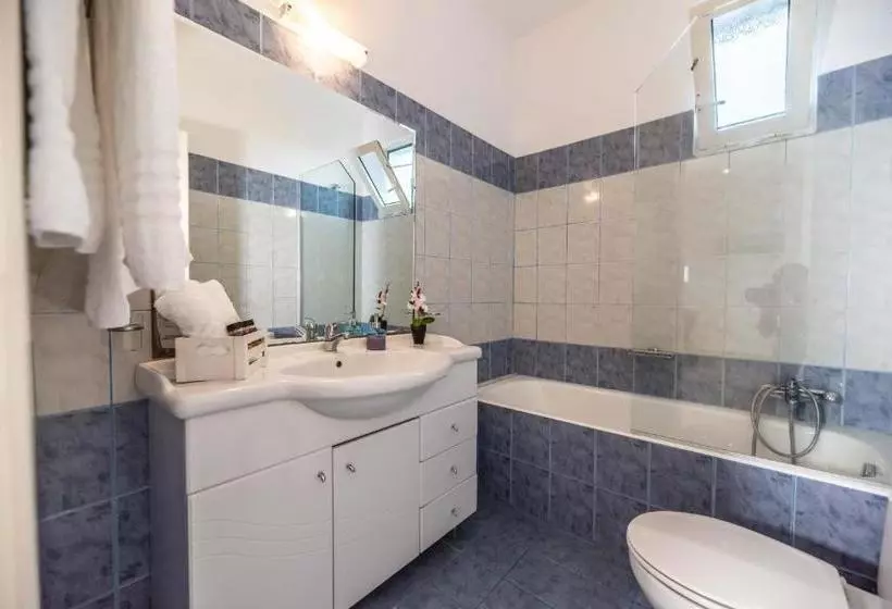 Stegna Bay Apartment