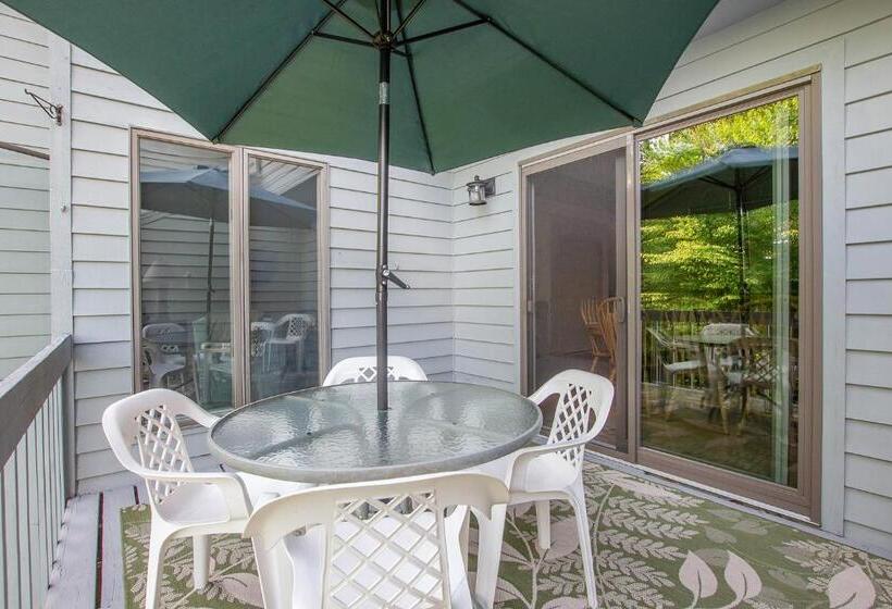 בית מלון כפרי Mountain Seclusion