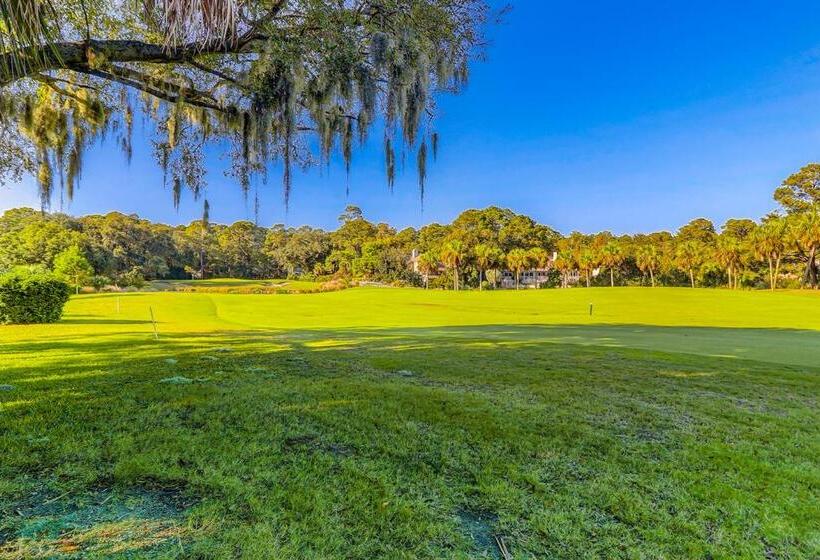 ホテル Queens Grant 619