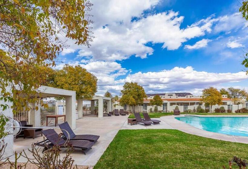 فندق Sunny Cozy Condo