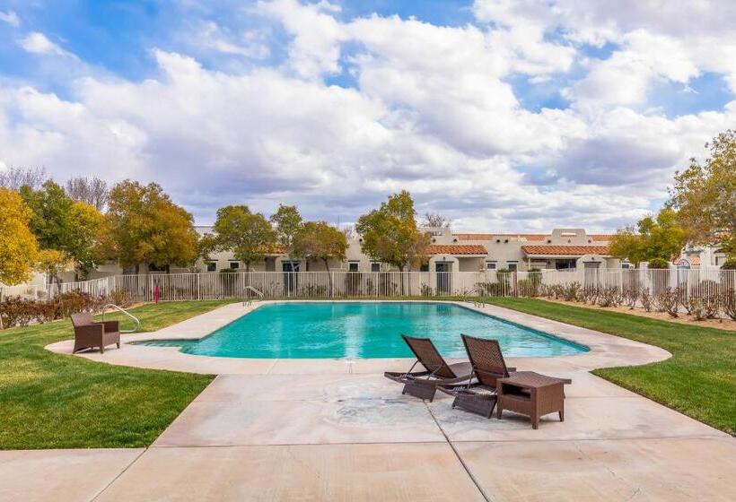 فندق Sunny Cozy Condo