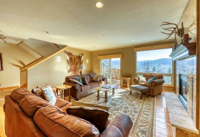 בית מלון כפרי Prospector Village 120c