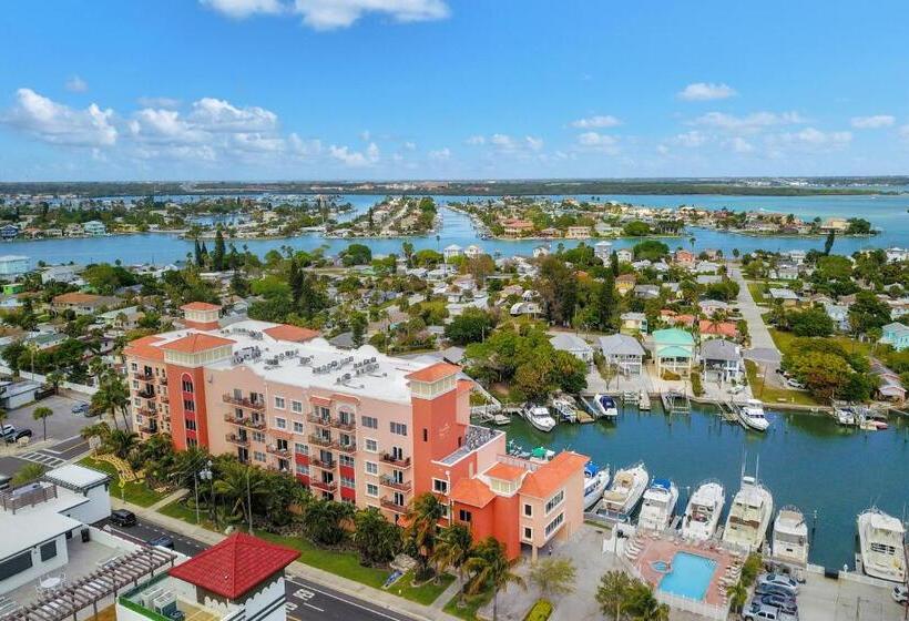 فندق Bay Front Oasis