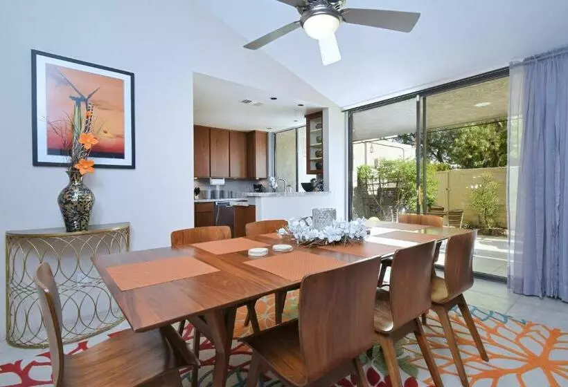 هتل Sundance Condo