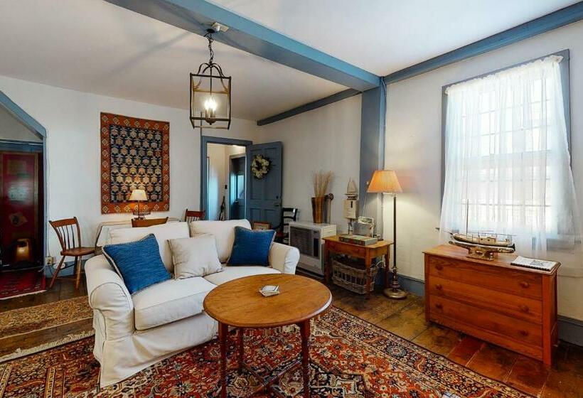 Отель Sunrise On The Sheepscot