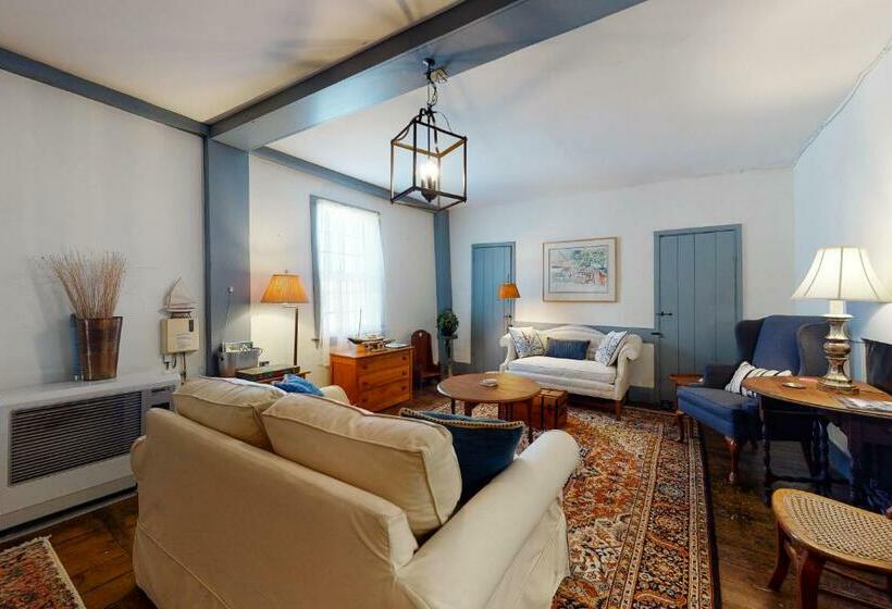 Отель Sunrise On The Sheepscot