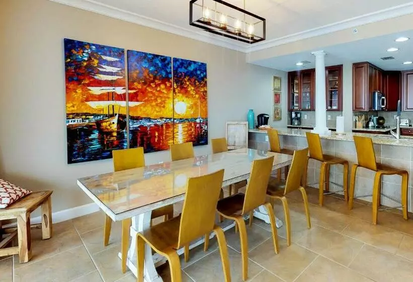 Hotelli Beach Club 1502