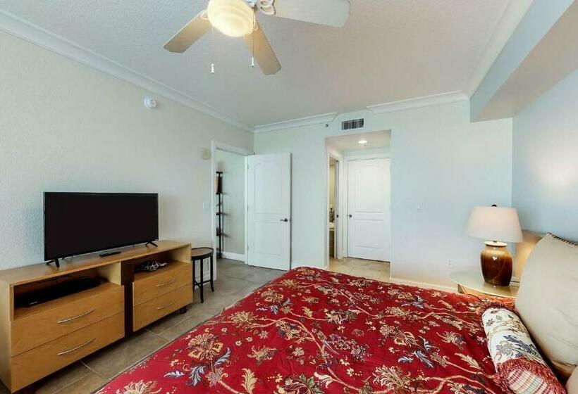 בית מלון כפרי Beach Club 1502