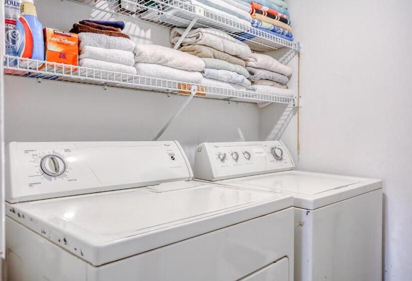 호텔 Reef Club 306