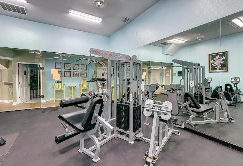 هتل Beach Club 174