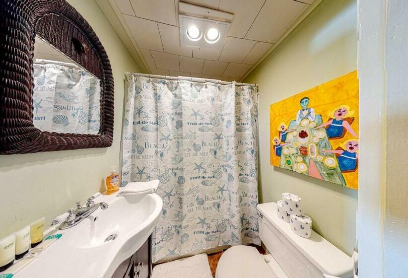 Hotelli Harbor House Cottage