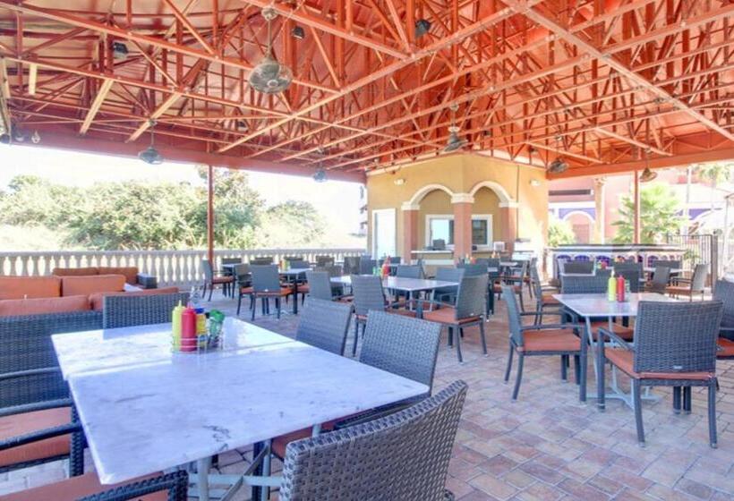 فندق Portofino Island Resort & Spa