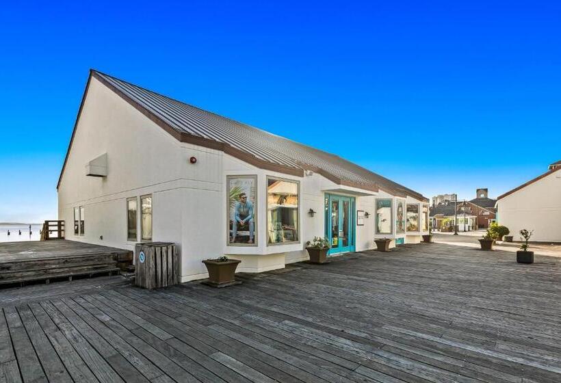 فندق Portofino Island Resort & Spa