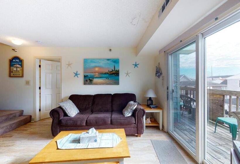 Отель Surfcrest 201