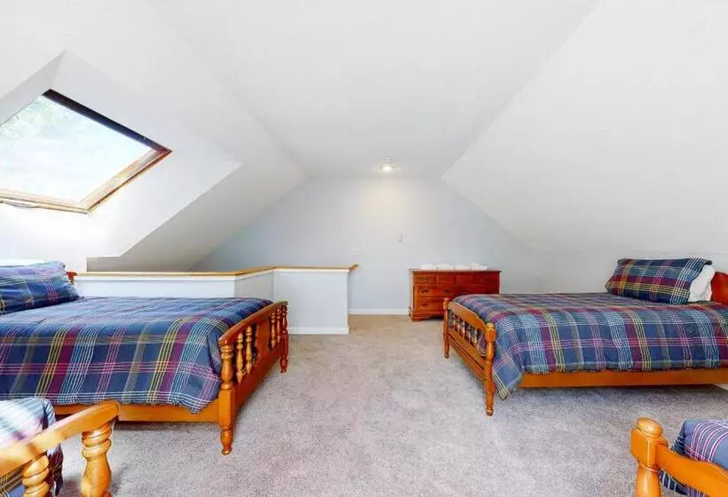 ホテル Cozy Conway Condo