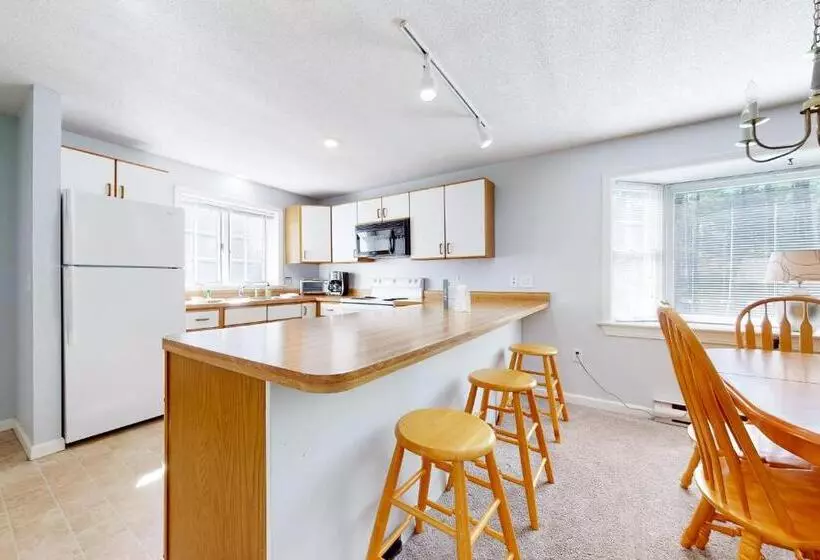 ホテル Cozy Conway Condo