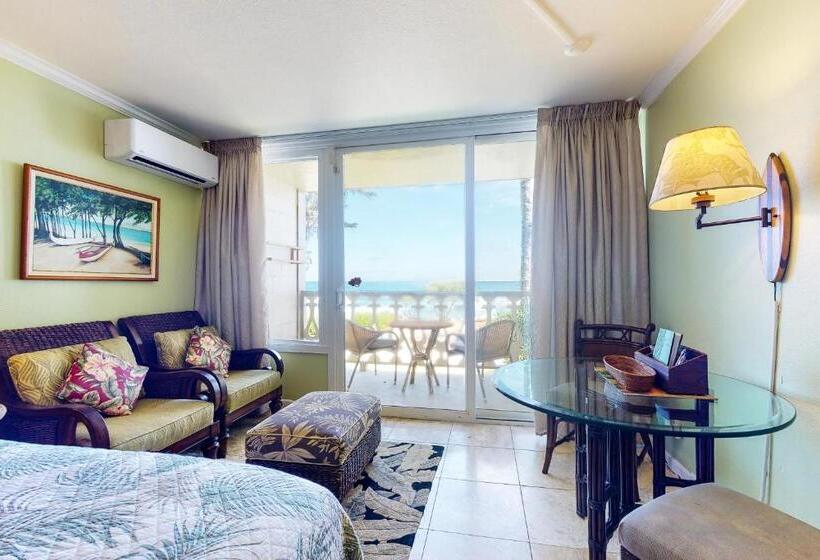 בית מלון כפרי Islander On The Beach 250