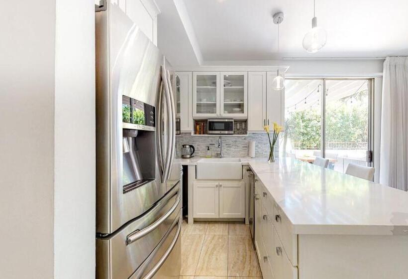 בית מלון כפרי Mountain Cove Country