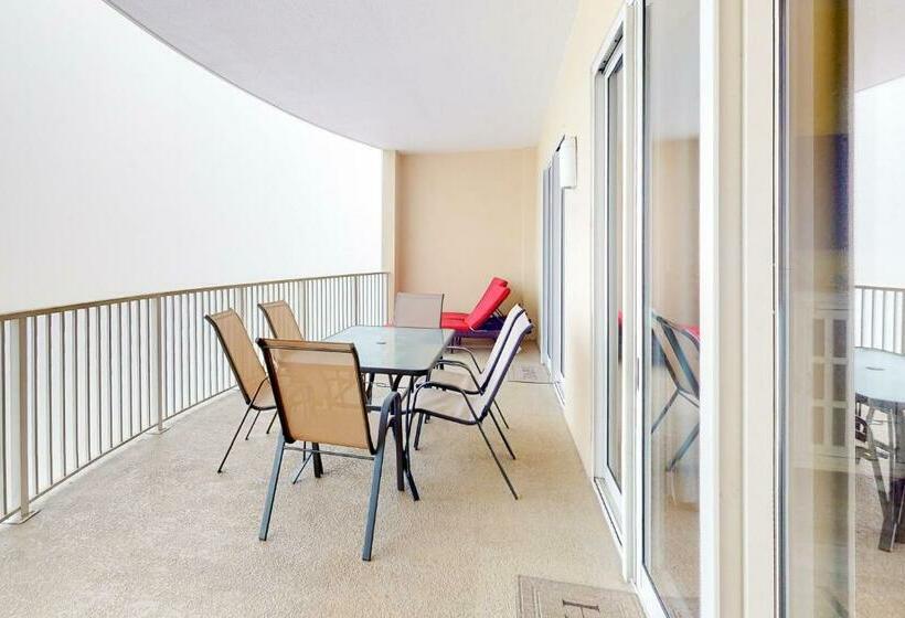 בית מלון כפרי Ocean Villa 2002