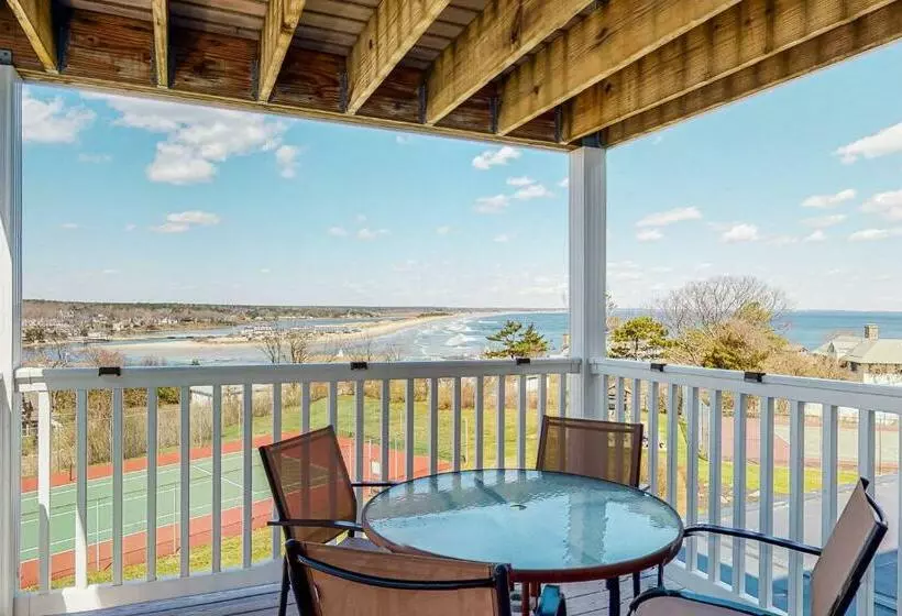 ホテル Ogunquit Beach Lookout