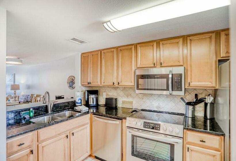 Hotel Pier Point South 37