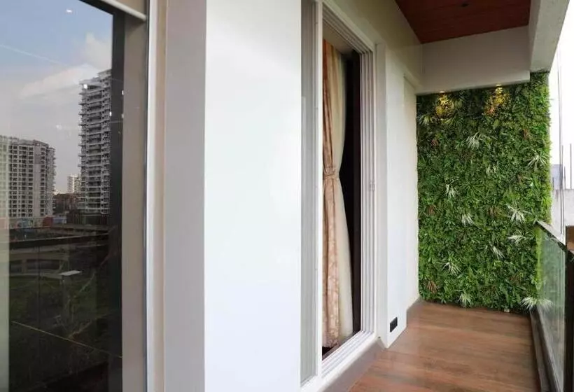 Hotelli Gurudev Grand