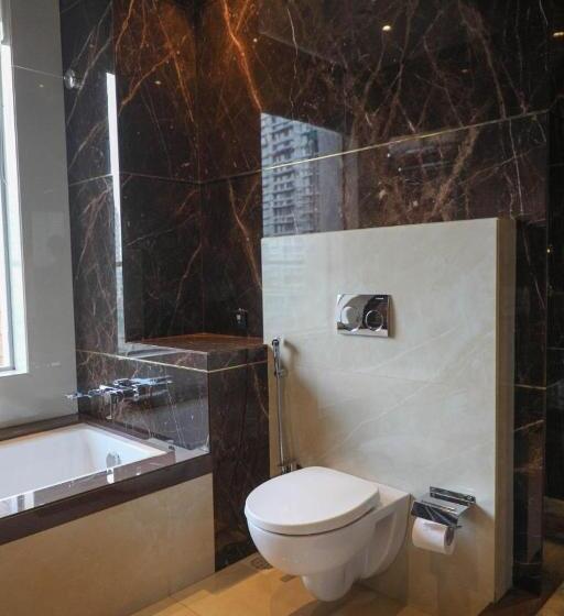 ホテル Gurudev Grand