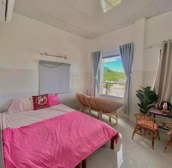 هتل Homestay Tuyết Trinh