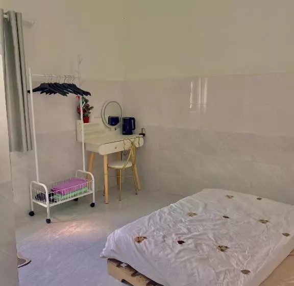 هتل Homestay Tuyết Trinh