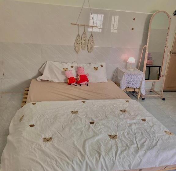 هتل Homestay Tuyết Trinh