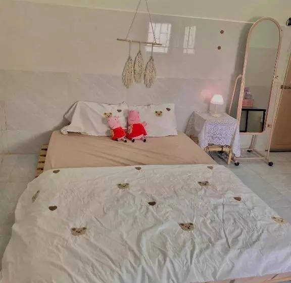 هتل Homestay Tuyết Trinh