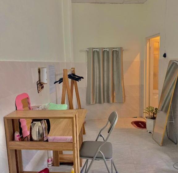 هتل Homestay Tuyết Trinh