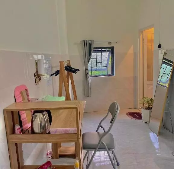 هتل Homestay Tuyết Trinh