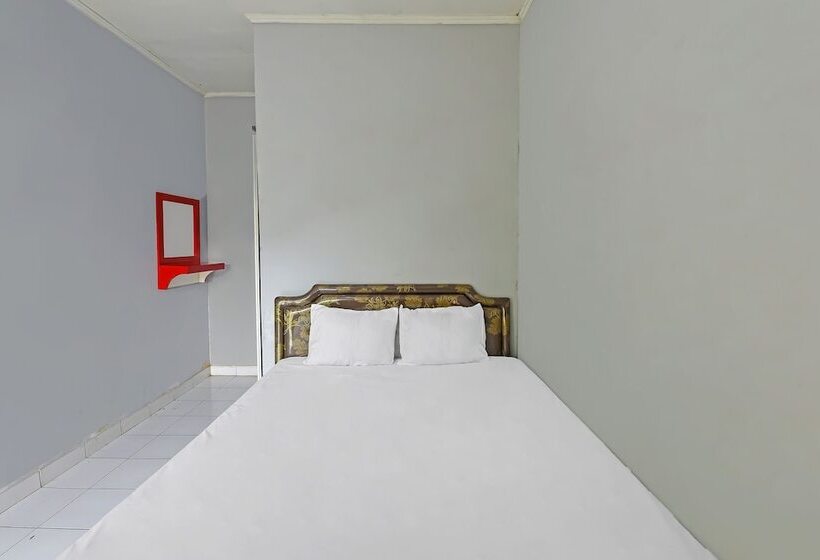 Spot On 91905 Hotel Cipto Arum