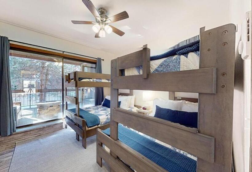 هتل Sunriver E102