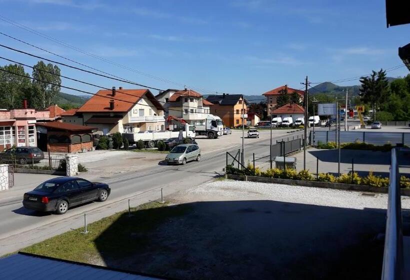 پانسیون Apartments&rooms Mido